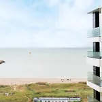 Luxurious 3br App With Unbelievable Views オステンド