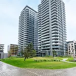 Luxurious 3br App With Unbelievable Views オステンド