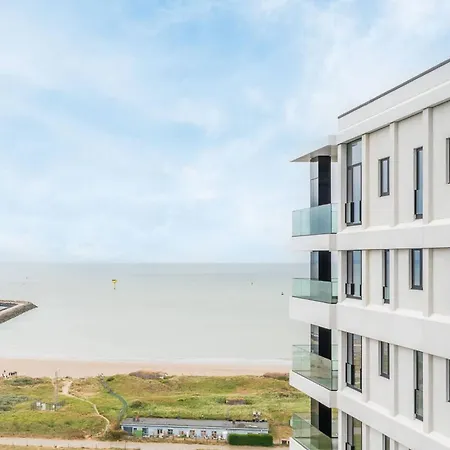 Luxurious 3br App With Unbelievable Views