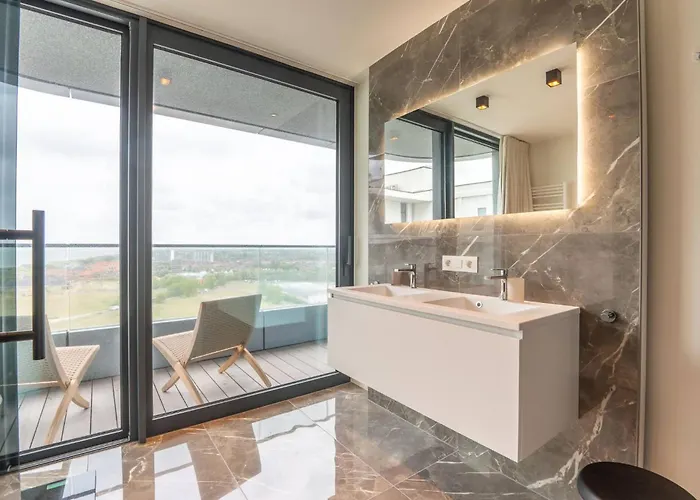 Luxurious 3br App With Unbelievable Views Appartement Oostende